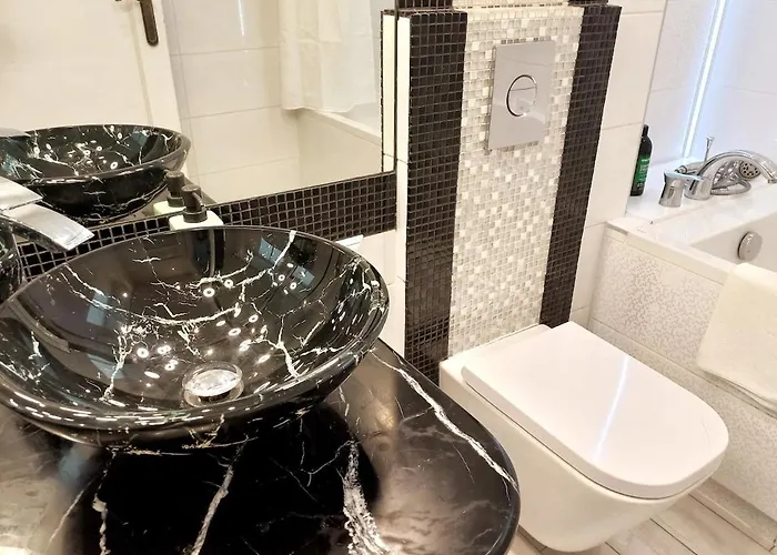 Old Town - 2 Bedrooms Soltyka S6 * Krakow