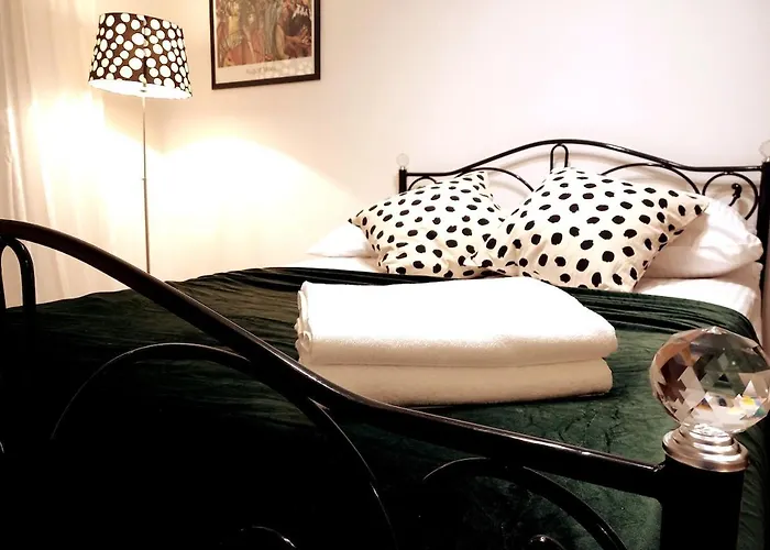 Old Town - 2 Bedrooms Soltyka S6 * Krakow