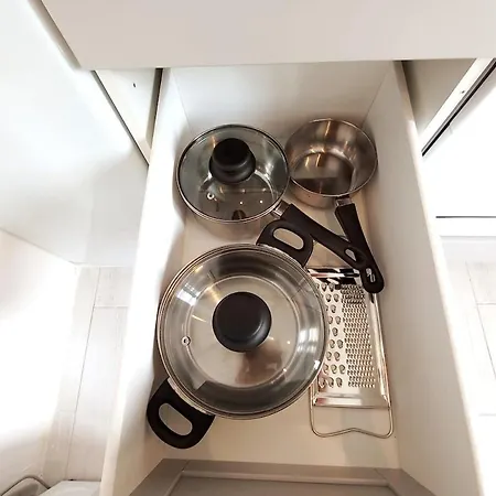 Apartment Old Town - 2 Bedrooms Soltyka Str S6