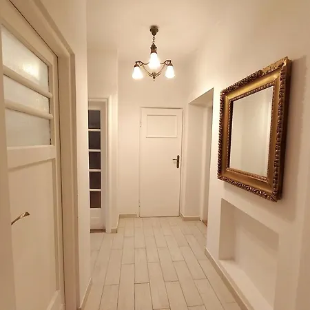 Old Town - 2 Bedrooms Soltyka S6 Apartment Krakau